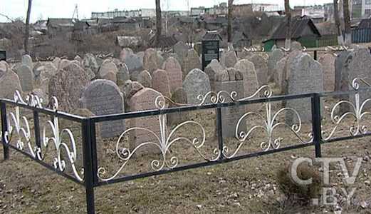 Еврейское кладбище в Докшицах.