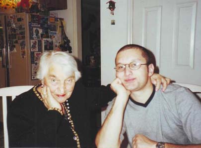 Haya Mendelevna Gofman and her grandson Boris.